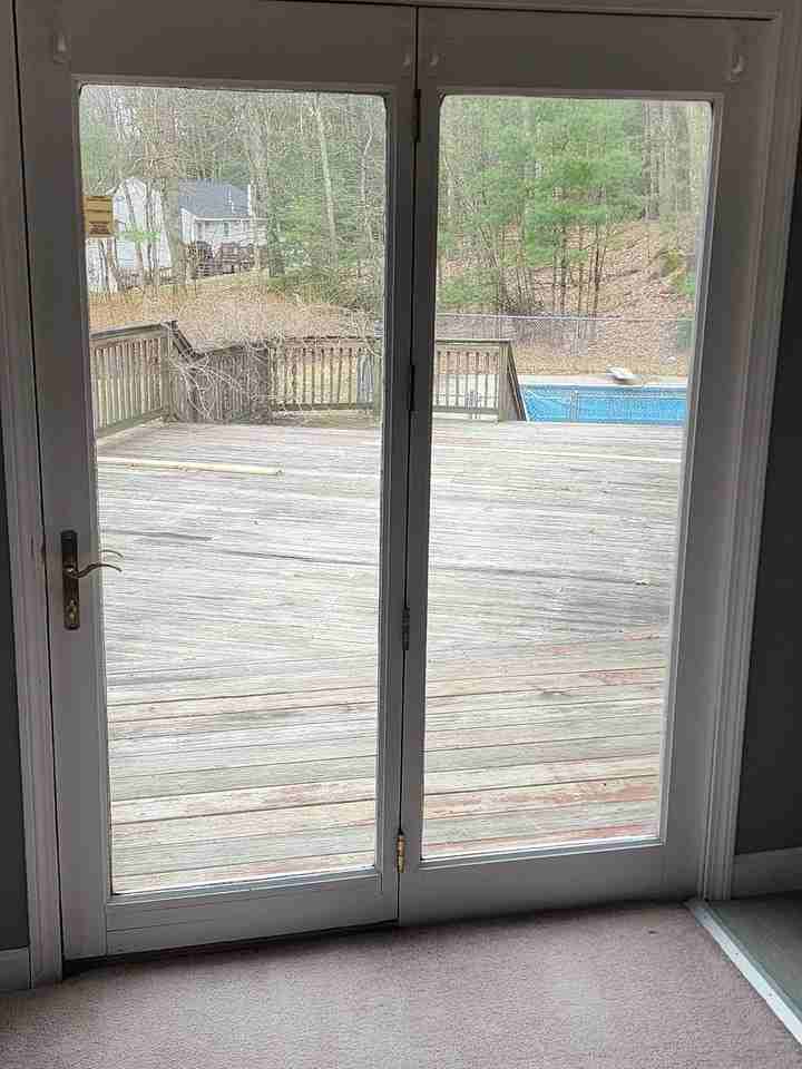 985 Mammoth Rd #A - Photo 5 of 10