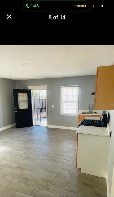 382 Iowa Ave - Photo 6 of 9