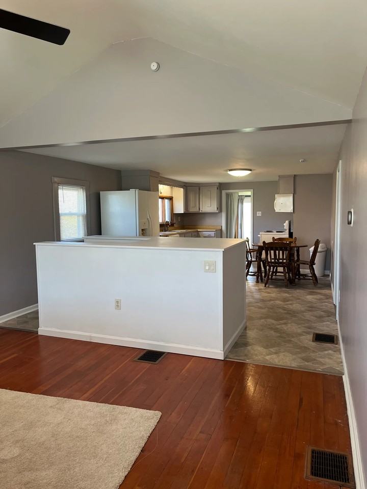 324 Forge Rd - Photo 2 of 16