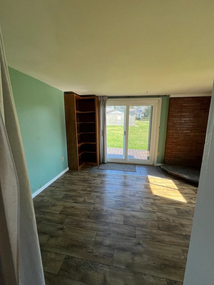 324 Forge Rd - Photo 4 of 16