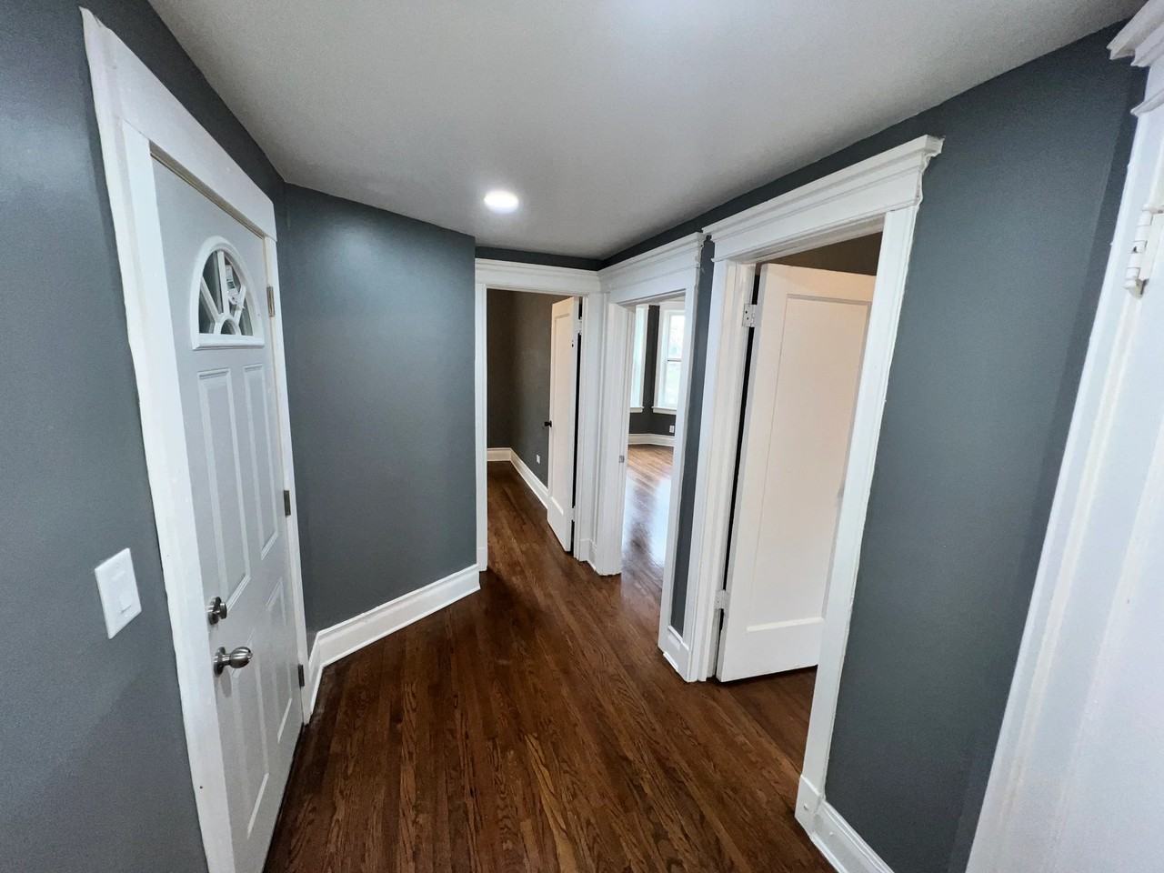 5909 S Calumet Ave #2 - Photo 7 of 19