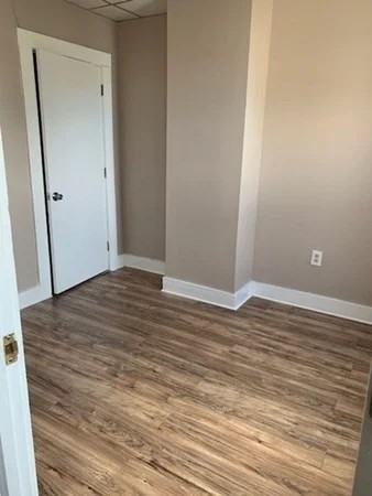 93 S Broadway #5 - Photo 3 of 3