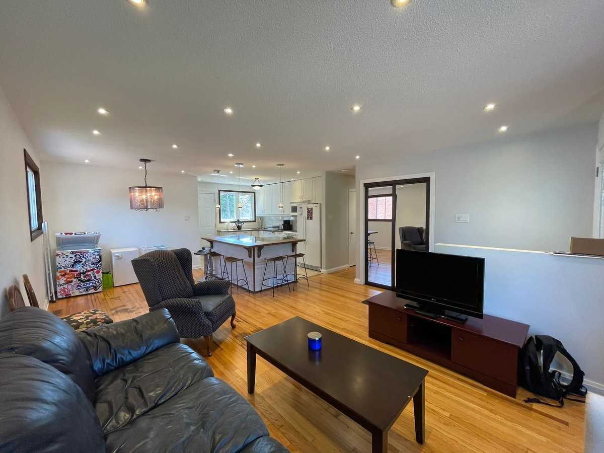 2181 Haig Drive - Photo 2 of 12