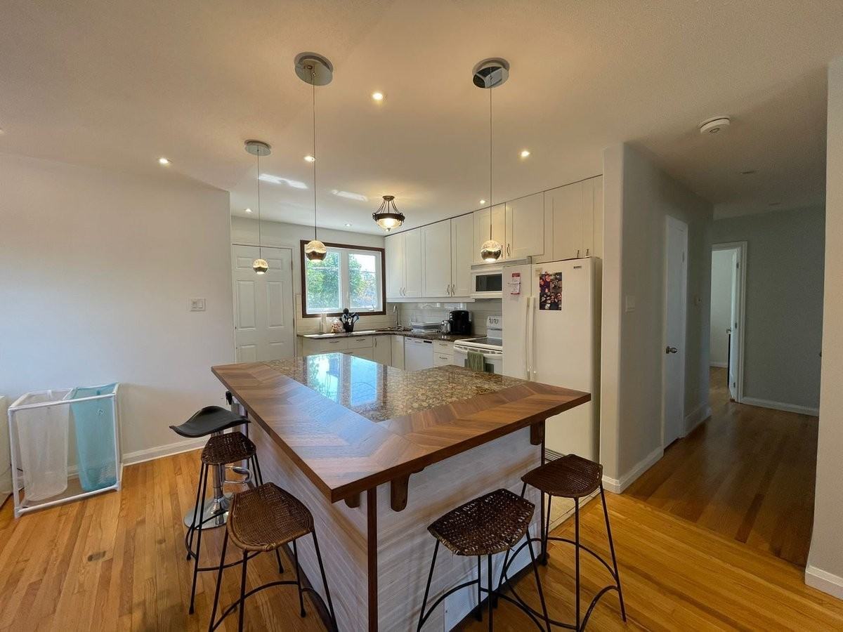 2181 Haig Drive - Photo 3 of 12