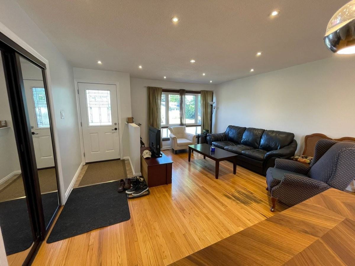 2181 Haig Drive - Photo 4 of 12