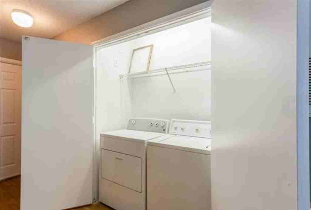 1500 Graduate Lane - Photo 7 of 9