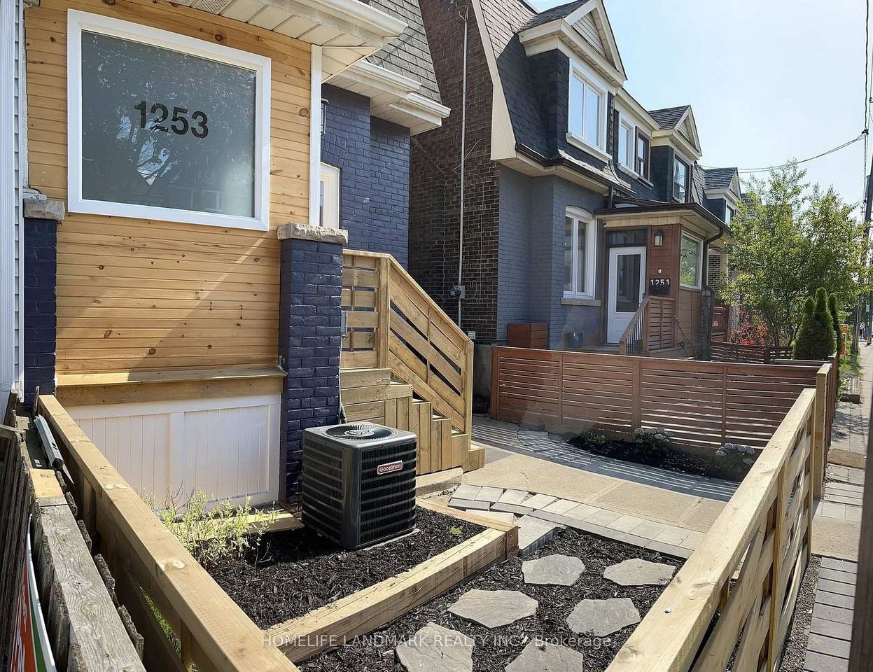 1253 Gerrard Street East - Photo 3 of 34