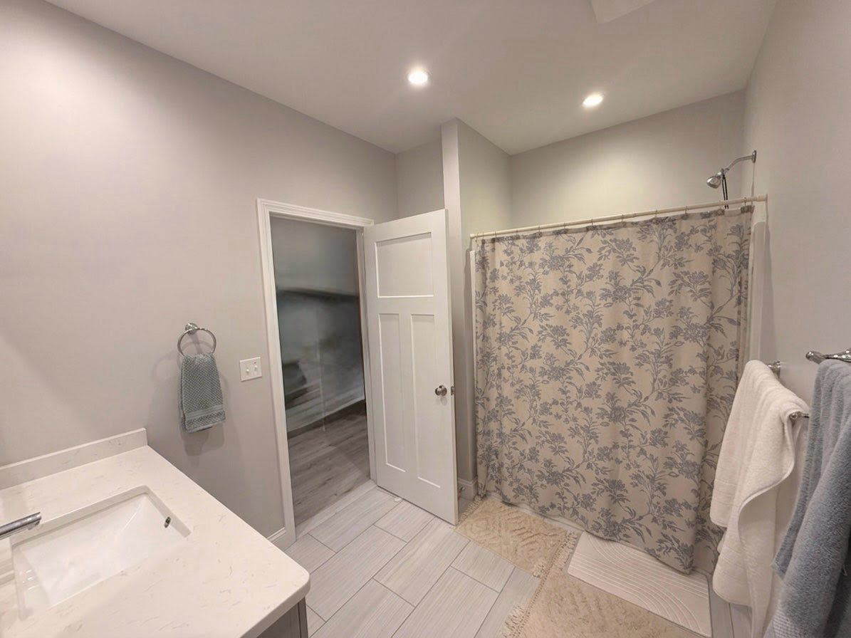 57 W Main St #10 - Photo 6 of 7