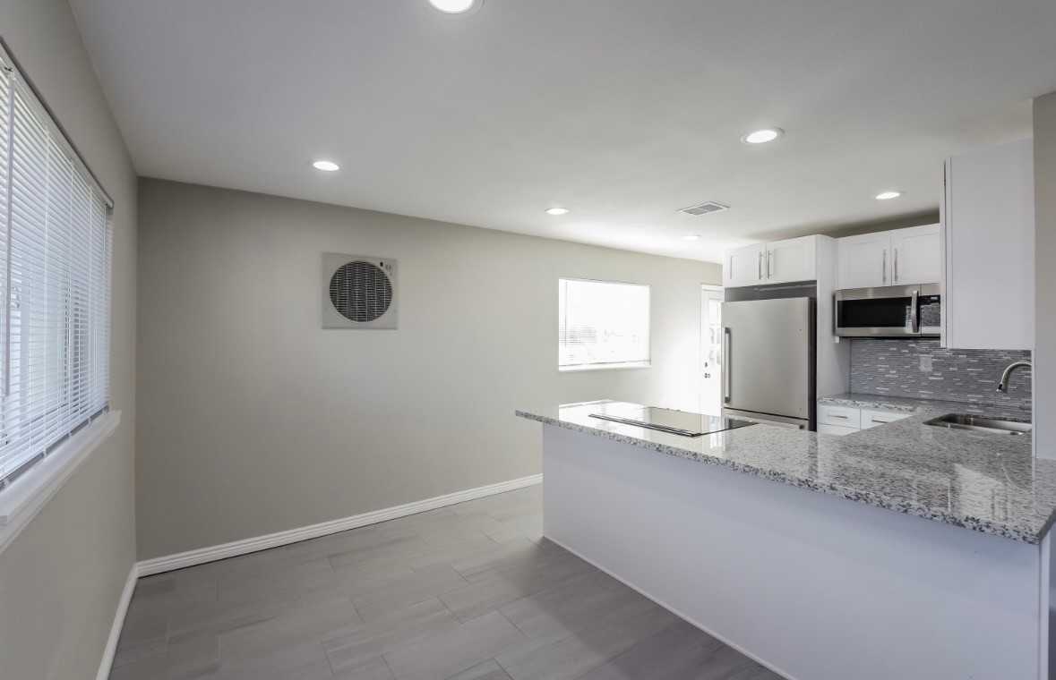 1622 Carrol Ct #NA - Photo 3 of 7