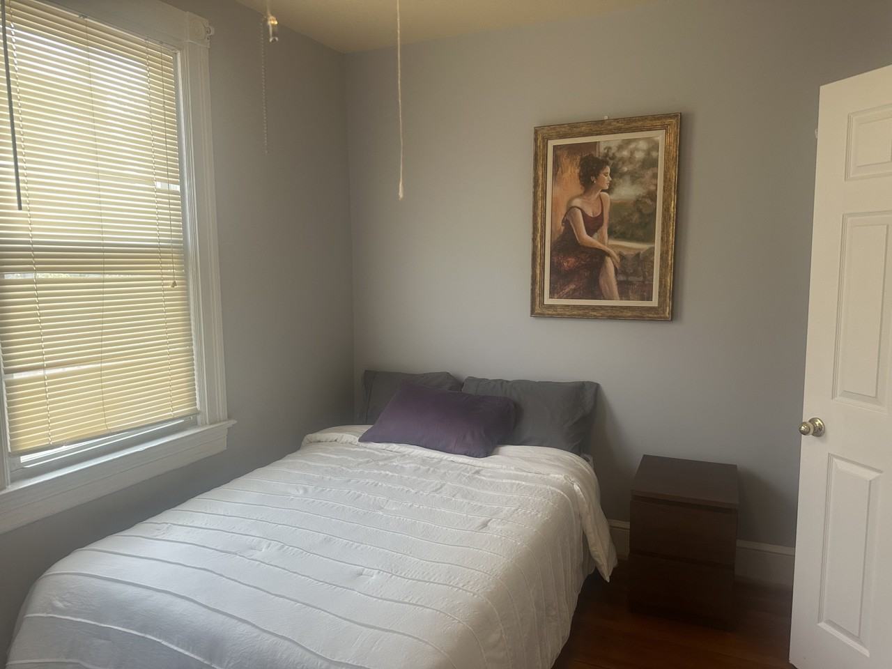 1352 D St Se #NA - Photo 5 of 17