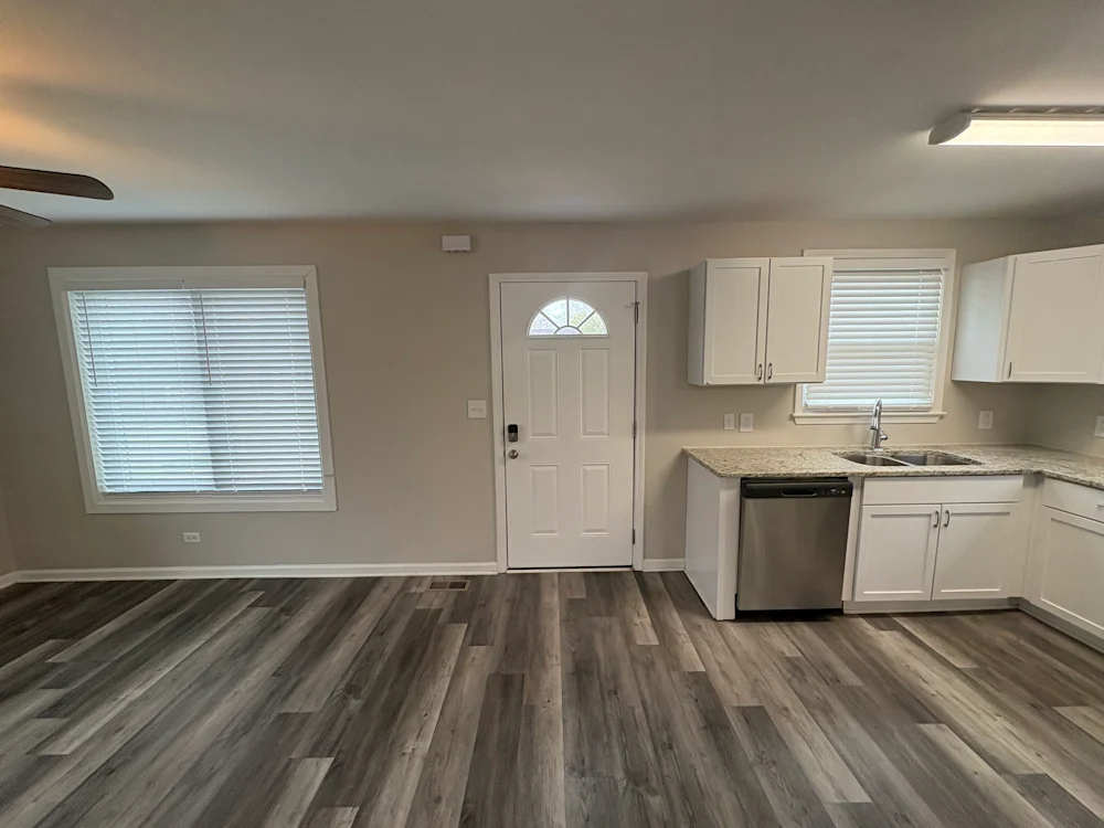 3215 Holland Ln #NA - Photo 2 of 16