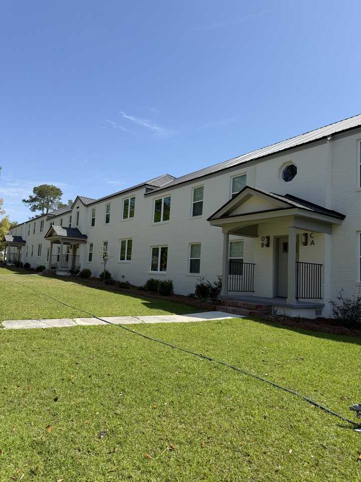 1001 1st St Se #AL - Photo 3 of 16