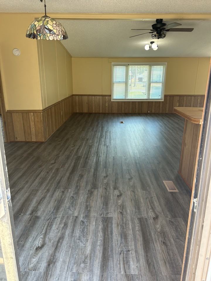 369 Ridgewood Dr Nw #NA - Photo 6 of 11