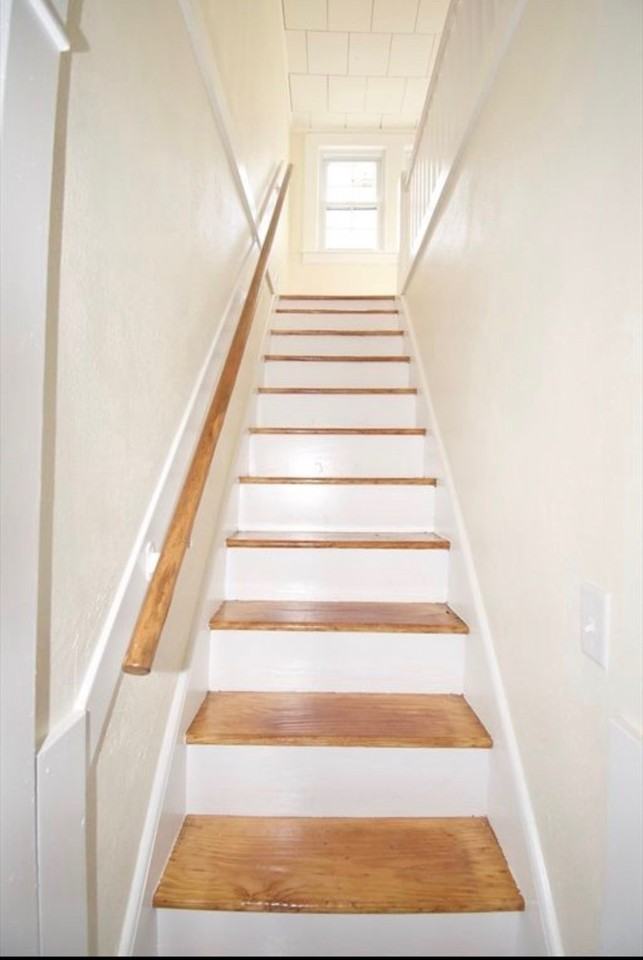 158 Gilbert Avenue - Photo 6 of 8