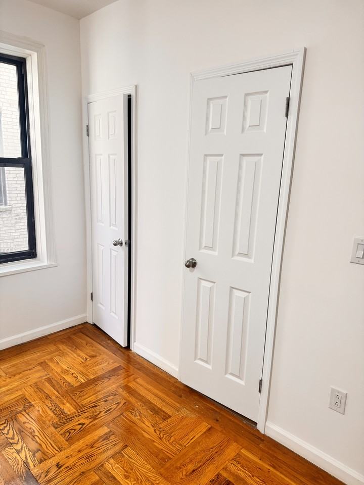 41-07 42nd Street #3E - Photo 6 of 10