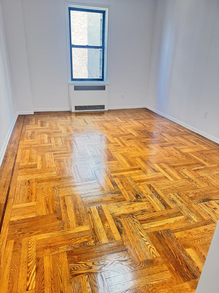 41-07 42nd Street #3E - Photo 3 of 10