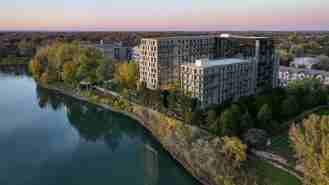 240 Ch De La Rive-Boisée - Photo 1 of 1