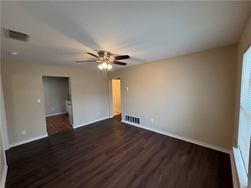 1618 Birch Pl - Photo 2 of 18