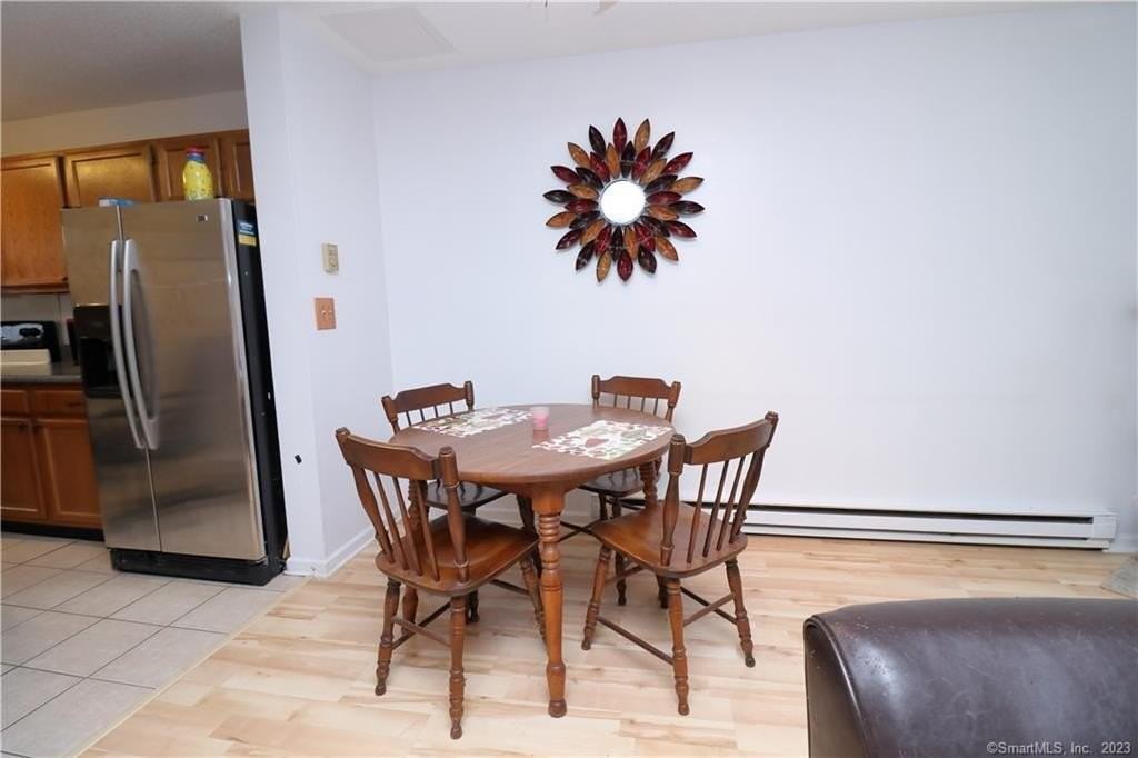 482 Lake Ave Unit 4 - Photo 6 of 10