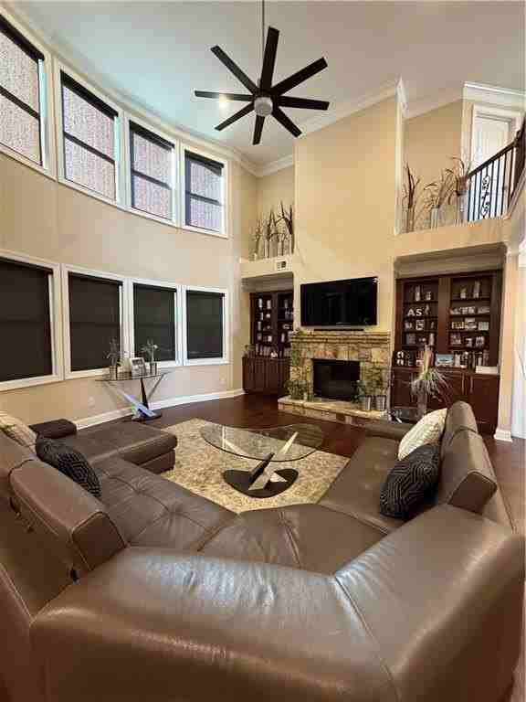 970 Reserve Point Pl - Photo 5 of 41