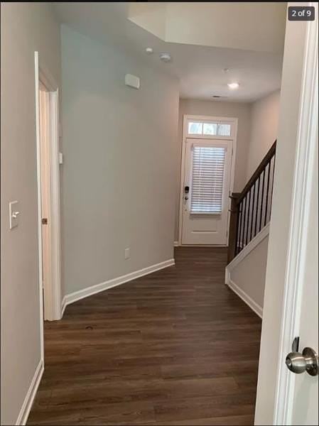 1366 Endicott Ct - Photo 7 of 18