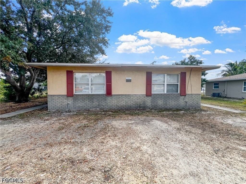 13037 1st St #1 - Photo 4 of 22