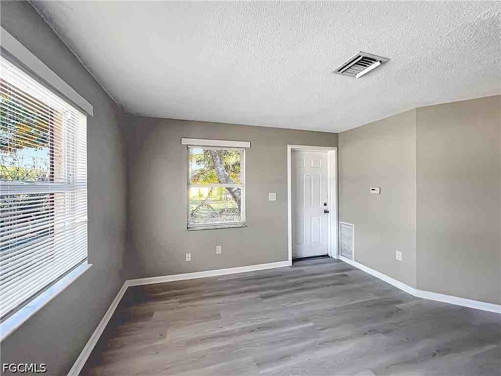 13037 1st St #1 - Photo 6 of 22