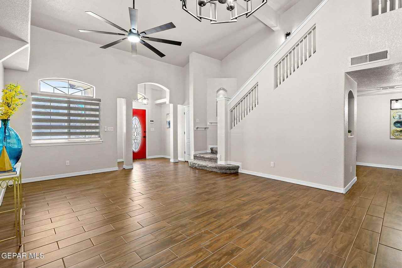 3121 Tierra Paola - Photo 7 of 50