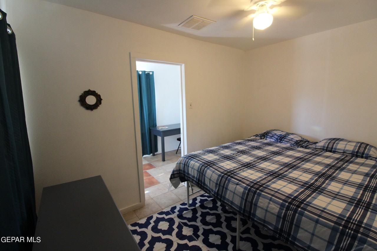 3527 E Missouri Ave Unit 1 - Photo 7 of 7