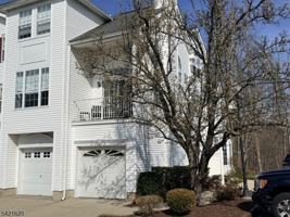 featured image of 82 Hancock Dr