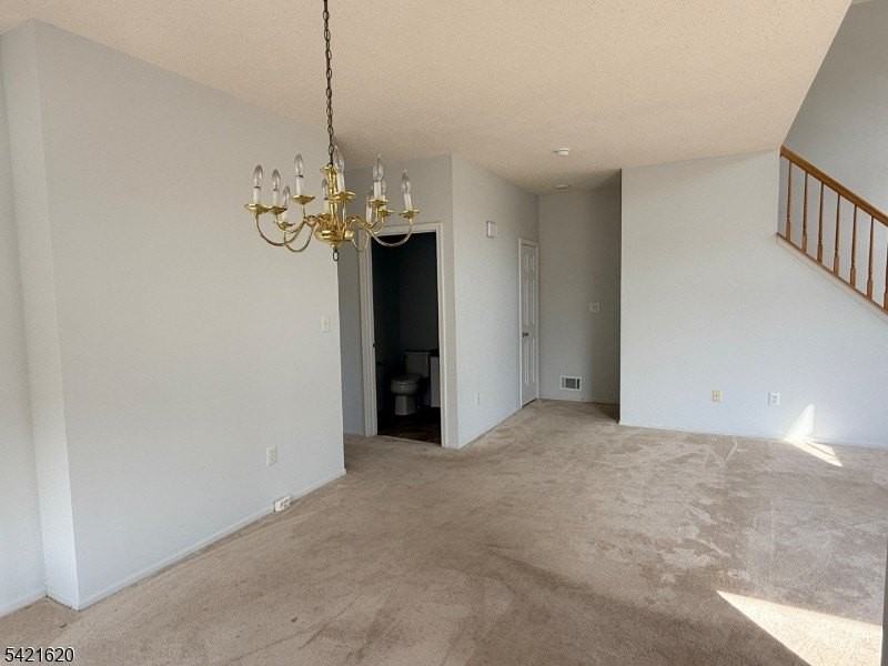 82 Hancock Dr - Photo 7 of 23