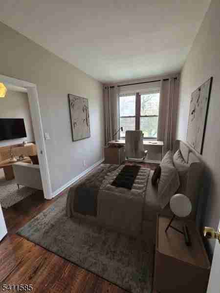 579 Belleville Ave #8 - Photo 5 of 15