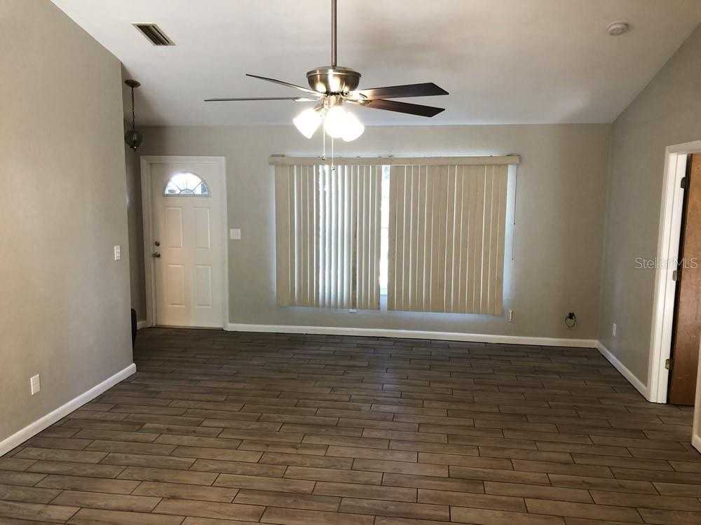 3809 Nw 107th Ter - Photo 4 of 14