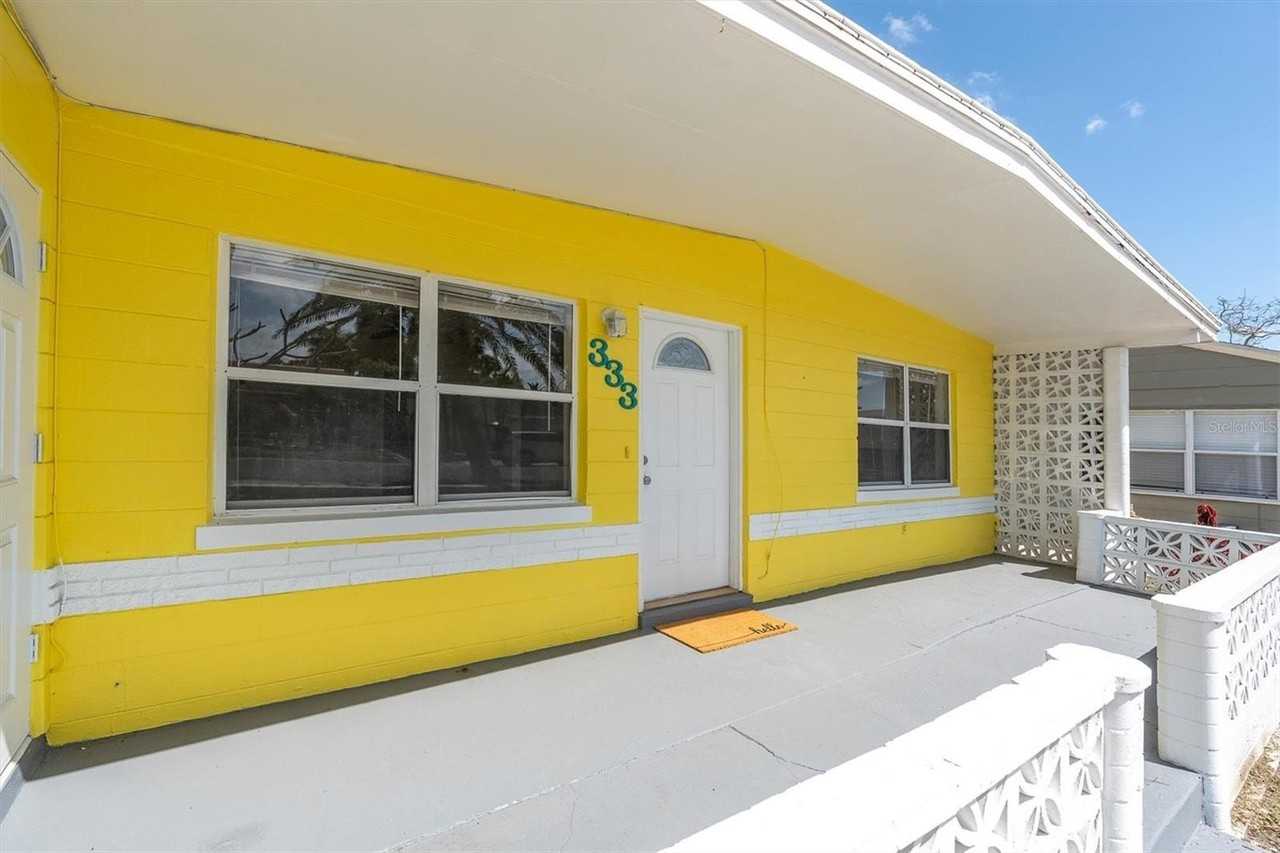 333 72nd Ave - Photo 4 of 35
