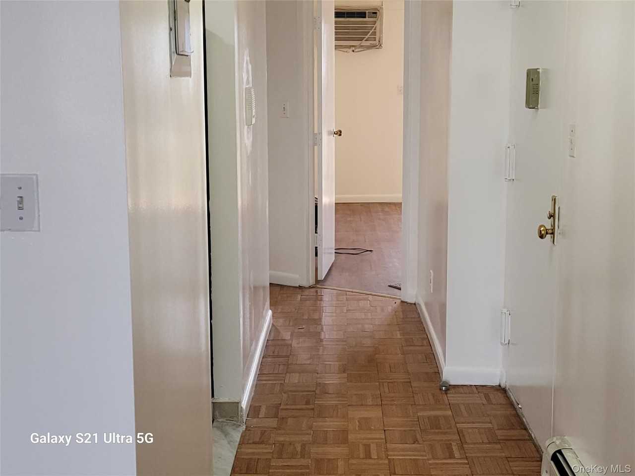 4882 37th St #2ndFL - Photo 5 of 17