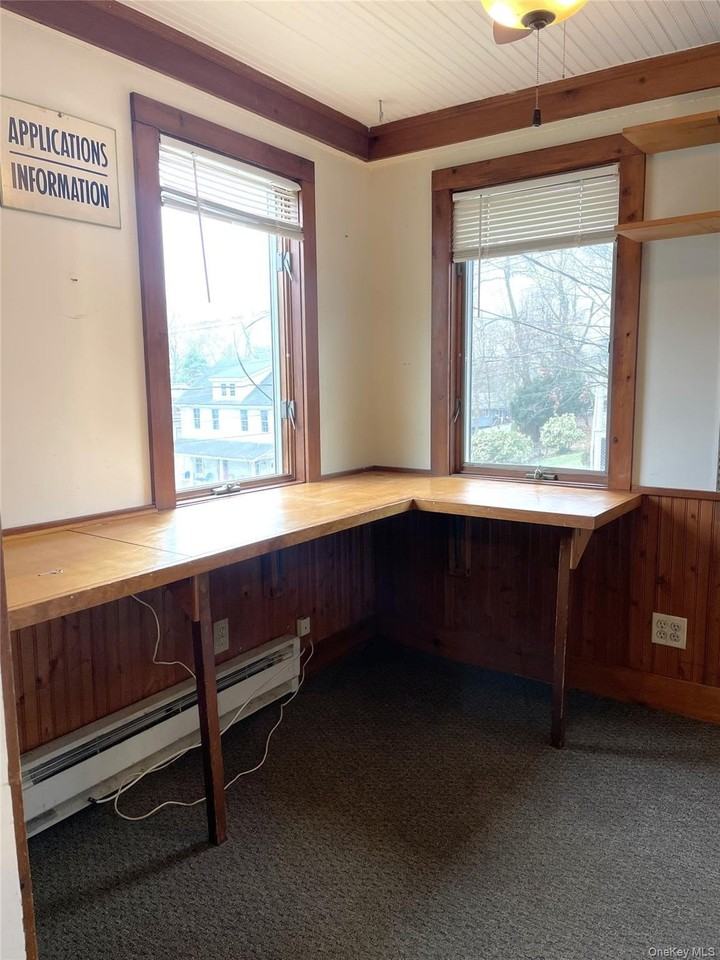 116 Castle Heights Ave - Photo 5 of 27