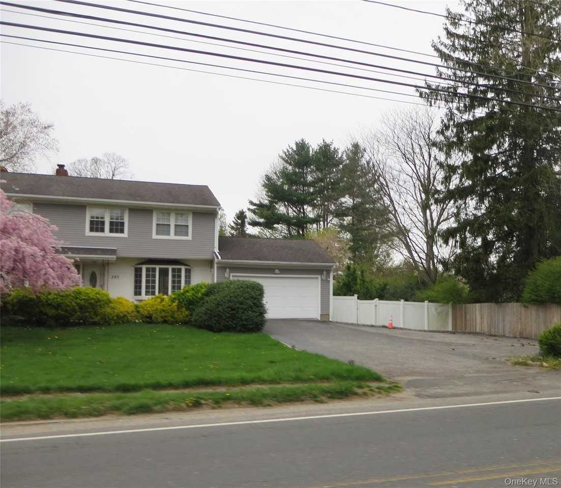 327 Town Line Rd - Photo 2 of 40