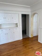 357 S Doheny Dr - Photo 7 of 8