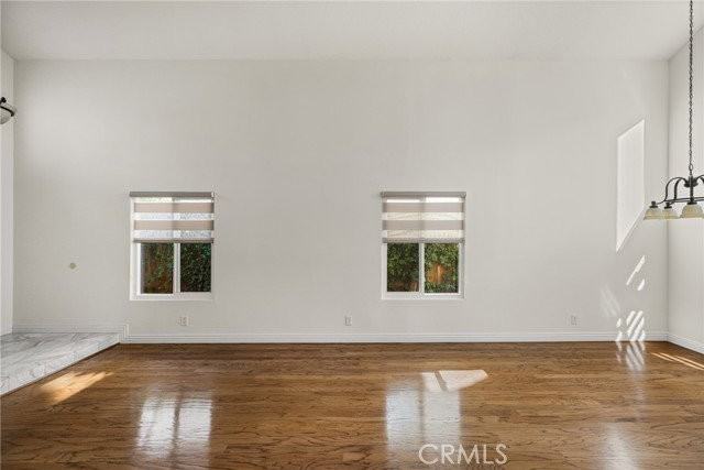 8216 E Flowerwood Ave - Photo 5 of 8