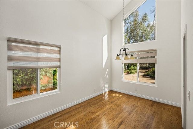 8216 E Flowerwood Ave - Photo 6 of 8