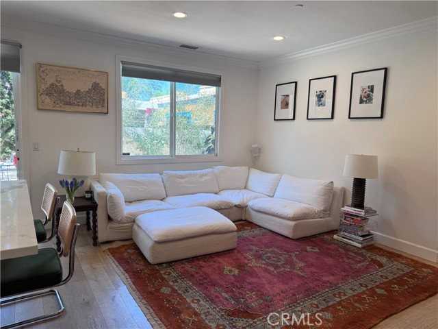 2553 Santa Ana Ave - Photo 7 of 8