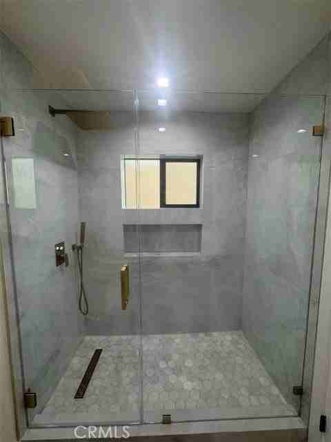 2846 Fairmount Ave - Photo 6 of 8