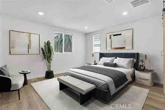14700 Sherman Way - Photo 3 of 8