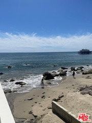 22860 Pacific Coast Hwy - Photo 3 of 8