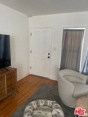 22860 Pacific Coast Hwy - Photo 4 of 8