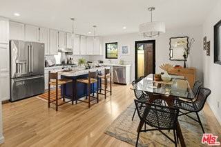 2613 5th St - Photo 6 of 8