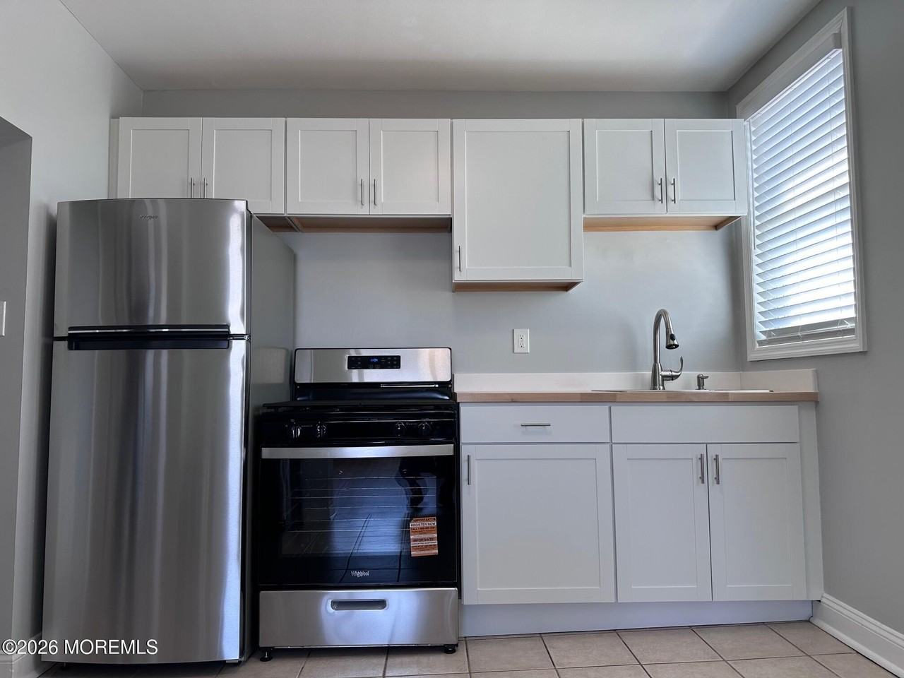 404 Main St Unit 3 - Photo 5 of 10