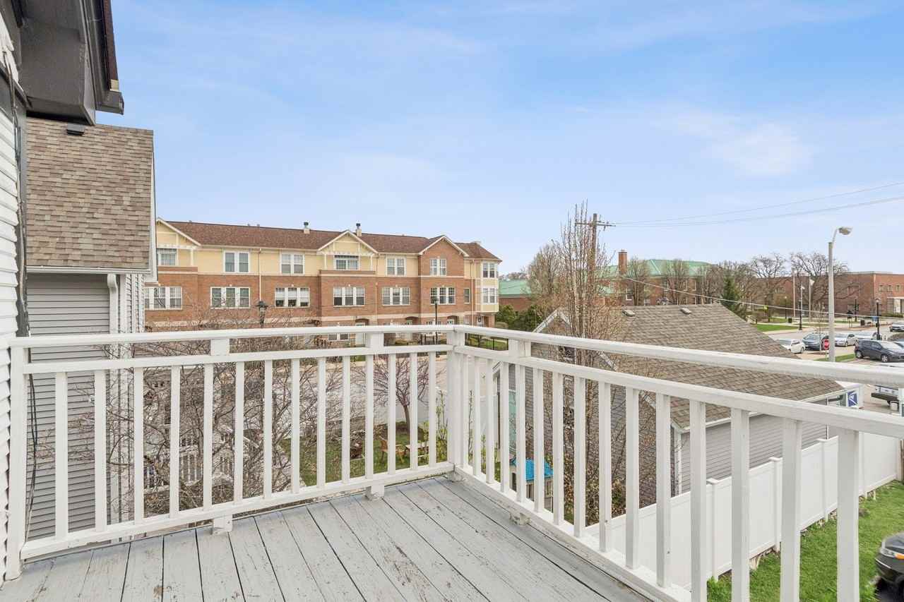 127 N West St Apt 2r - Photo 7 of 11