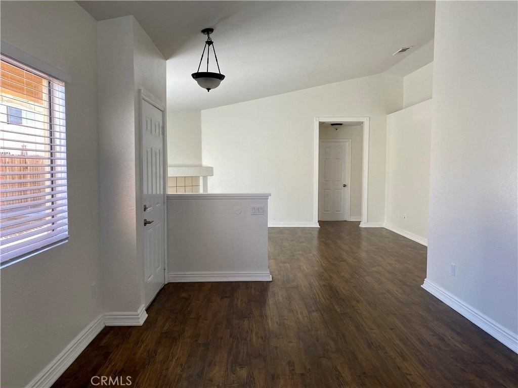 12382 Wedgewood Ln - Photo 7 of 18