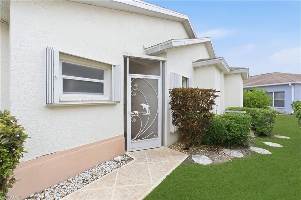 10707 Pearl Bay Cir - Photo 2 of 30